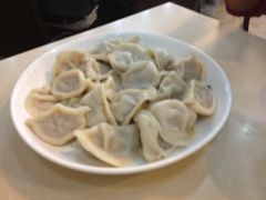 酸菜猪肉陷饺子-哈尔滨风味小吃东北菜(五角场店)