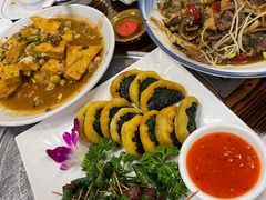 -老崇左特色风味食馆