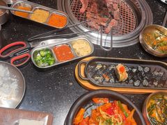 -韩烧牛中牛·甄选黑牛烤肉(黑金店)