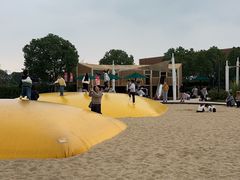 -季高兔窝窝亲子园(上海薰衣草公园店)