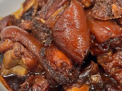 猪蹄炖鲍鱼-沪依小酒馆心意菜