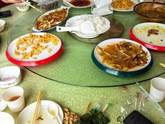 -华龙特色大骨鸡农家菜馆