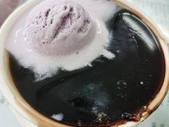 香芋冰激凌龟苓膏-阿三麻蓉汤圆(顺光大厦店)