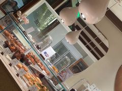 -VERIE BAKEHOUSE