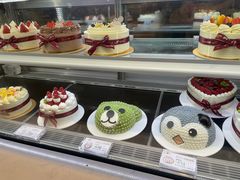-花花卷卷·鲜食蛋糕(静安久光百货店)