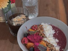 季节水果奇亚籽碗-O'mills Sourdough Bakery&Bistro(永嘉路店)
