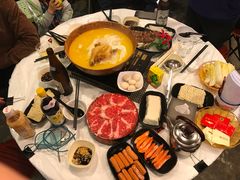 -鲜入围煮花胶鸡海鲜火锅