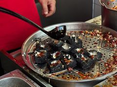 -黑色经典臭豆腐·湖南特产(步行街店)