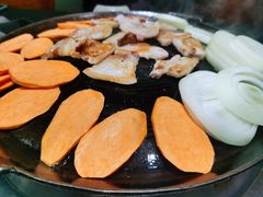 烤猪五花肉-海花锅盖烧烤店(怡馨家园店)