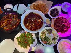 -粉墨特色菜·烧烤音乐酒馆