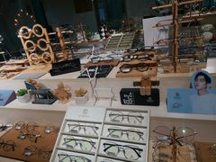 -Trend1881视光·蔡司视觉(领展广场店)