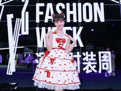-欢乐海岸椰林沙滩-2025湾区超级灯会