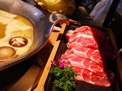 -湊湊火锅·茶憩(杭州湖滨银泰in77店)