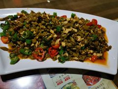 辣椒炒肉-烩态狼羊肉馆(贾岗社区店)