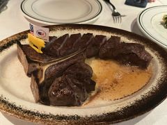 -Wolfgang’s Steakhouse 沃夫冈牛排馆(上海白玉兰广场店)