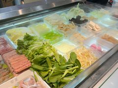 -红渡小香·牛肉麻辣香锅(车站南路店)