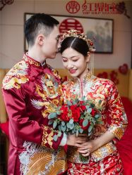 -LOVE SHINE婚纱·红鼎庄龙凤褂·妈妈装定制