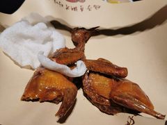-鸽子侯·家宴·平价海鲜(市图书馆店)