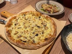 -玛格萝妮比萨屋(四平店)