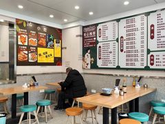 -来福面馆现炒浇头本帮面(真光路店)