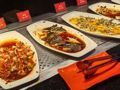 -四海一家自助餐(益田假日广场店)