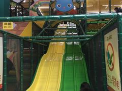 -蒙特利亲子乐园