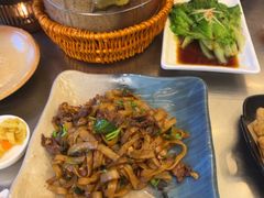 -潮界(LU·ONE凯德晶萃广场店)