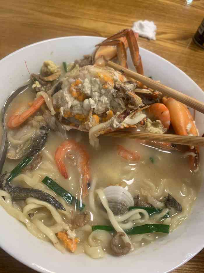 孙国花清江三鲜面(总店)-"这次的体验可以说是四星的口味,三星的环境.