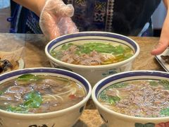 -云阿蛮云南生烫牛肉米线(奉贤路店)