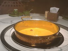 -花菇朵·云山雀 ll 野生菌锅·野果酸汤·精品滇菜(万柳店)