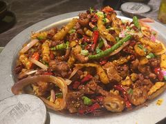 干锅肥肠鸡-嘎嘎鸭脑壳(蜀汉路店)