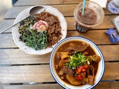 -CowCow其其·牛杂咖啡公司(六运店)