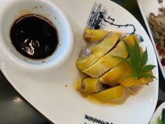 -七的湖·晚芳亭·阳澄湖农家菜·大闸蟹(莲花岛店)