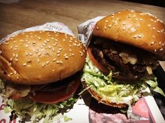 -The Habit Burger Grill 哈比特汉堡(复兴soho店)