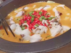 -盛宏鑫·四川鲜鱼馆(一元路店)