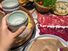 -牛村来人潮汕牛肉火锅(西单店)