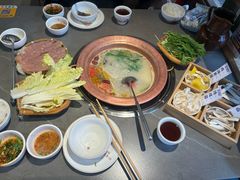 -阿婆情腊排骨火锅·野生菌季(古城旗舰店)