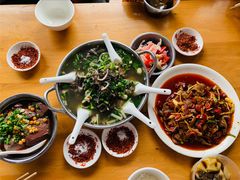 -周记翘脚牛肉
