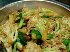 -寻钵记民菜馆·正宗常德钵子菜(滨湖路店)
