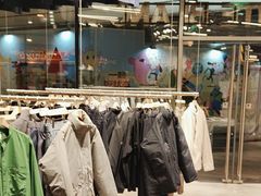 -迪桑特DESCENTE(北京三里屯BLANC店)