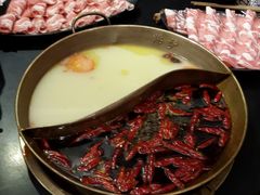 -沸炉重庆老火锅(军事博物馆店)