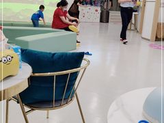 -龙格亲子游泳·水育早教运动中心(绿宝中心)