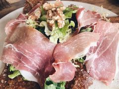 Nantaise山羊奶酪焦糖苹果荞麦饼-RAC BAR(安福路店)
