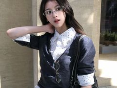 -美式眼镜·授权蔡司.依视路.尼康.豪雅.明月(人民广场店)