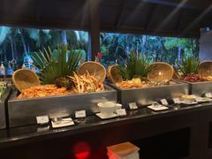 -三亚湾海居铂尔曼度假酒店