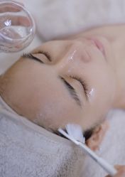 -悦瑢港湾科技美肤芳疗美容