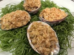 脆葱慢煮鲍鱼-宴锦堂·西院私房菜