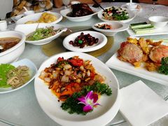 -誉兴大酒店(昆山高铁南站柏庐南路店)