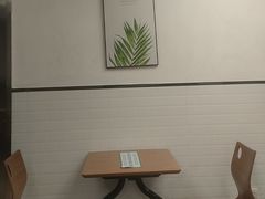 -荣基四海一家·家常菜·海鲜大排档(新安店)