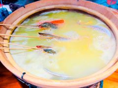 -捞围鲜·港式打边炉(海阳路店)